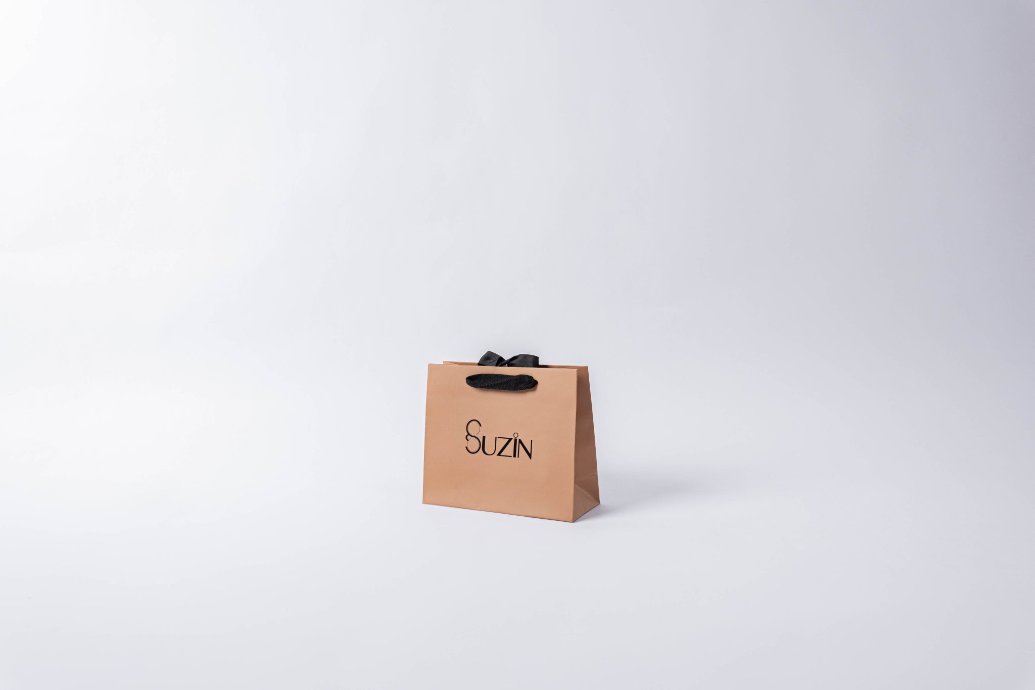 שקיות נייר קרטון SUZIN